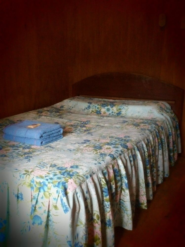 לובוק Hilltop Cottages מראה חיצוני תמונה